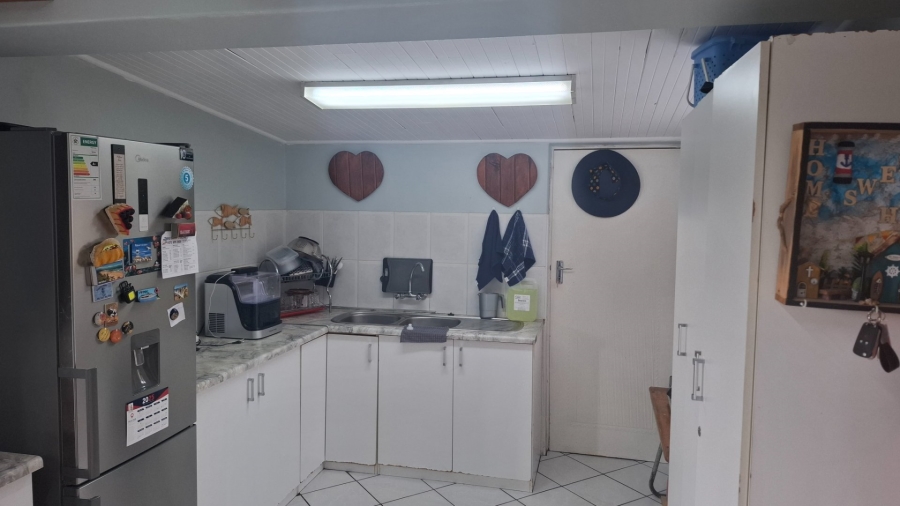 3 Bedroom Property for Sale in Heiderand Western Cape